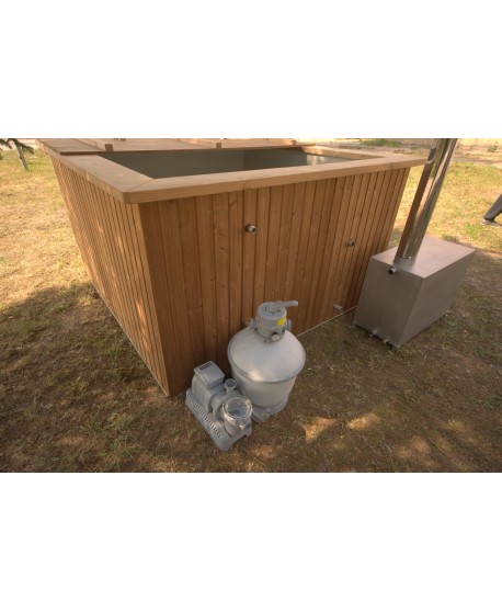 Square shape hot tub Square shape hot tub