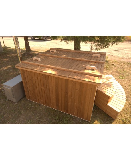 Square shape hot tub Square shape hot tub
