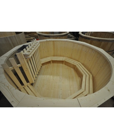 spruce wood hot tub spruce wood hot tub