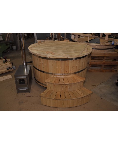 Wooden hot tub made of larch 180cm Wooden hot tub made of larch 180cm