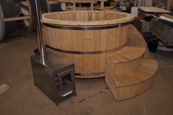 larch wood hot tub larch wood hot tub