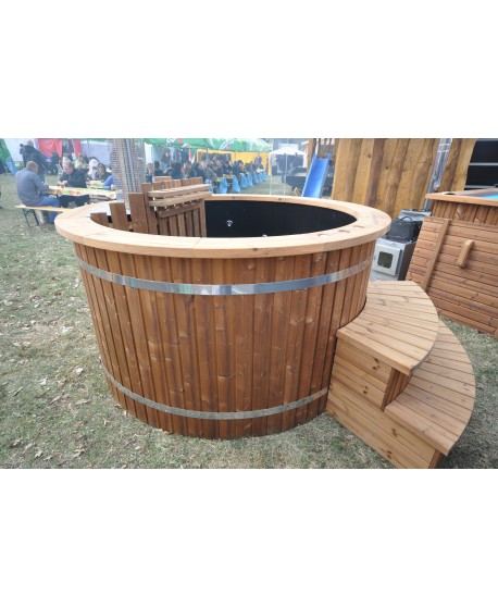 Hot tub with plastic liner and internal stove 180cm Hot tub with plastic liner and internal stove 180cm