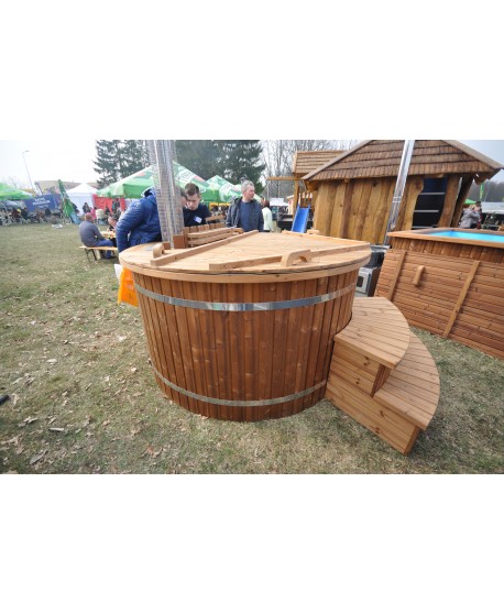 Hot tub with plastic liner and internal stove 180cm Hot tub with plastic liner and internal stove 180cm