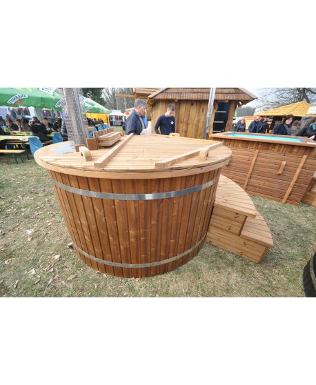 Hot tub with plastic liner and internal stove 180cm Hot tub with plastic liner and internal stove 180cm