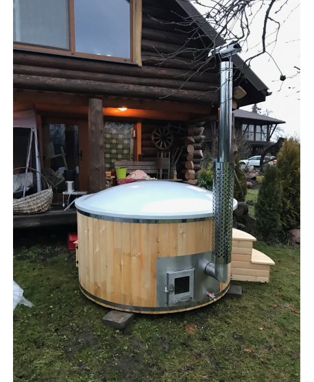 ROYAL WELLNESS hot tub ROYAL WELLNESS hot tub