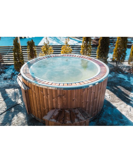 Outdoor Jacuzzi with overflow system 1.9 m Outdoor Jacuzzi with overflow system 1.9 m