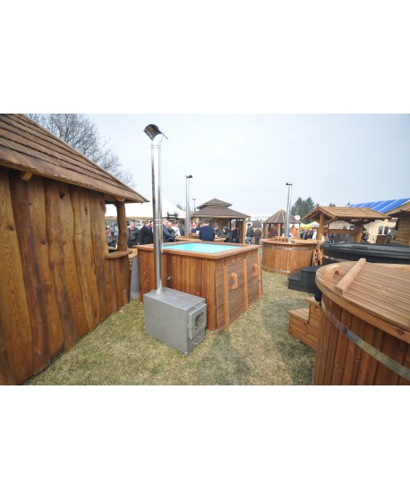 Square shape hot tub Square shape hot tub