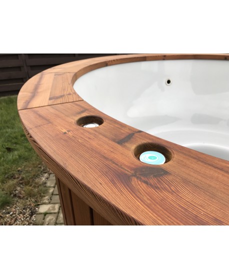 Wood fired hot tub with massages Wood fired hot tub with massages