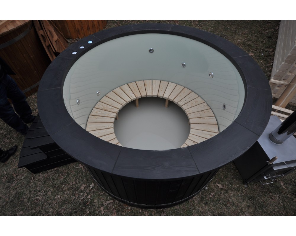Black color plastic hot tub 1,6 m Black color plastic hot tub 1,6 m