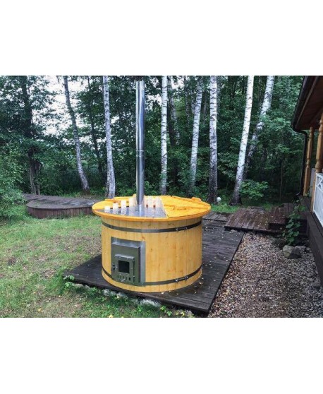 Outdoor hot tub with integrated wood stove 1.6 m Outdoor hot tub with integrated wood stove 1.6 m