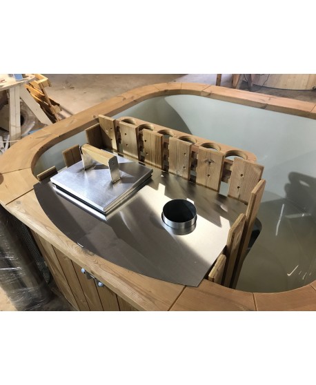 Kvadratinis SPA kubilas Kvadratinis SPA kubilas