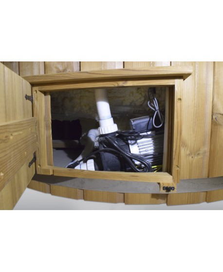 Fiberglass hot tub with podium Fiberglass hot tub with podium
