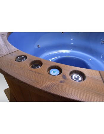 wooden hot tub sill