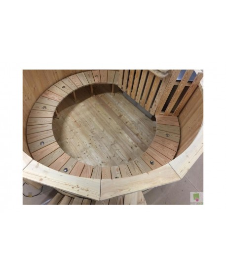 Wooden larch hot tub 1,8
