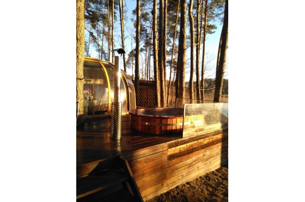 Ofuro hot tub with massages Ofuro hot tub with massages