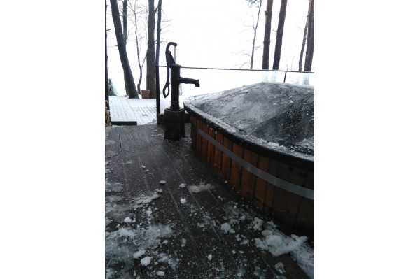 Ofuro hot tub with massages Ofuro hot tub with massages