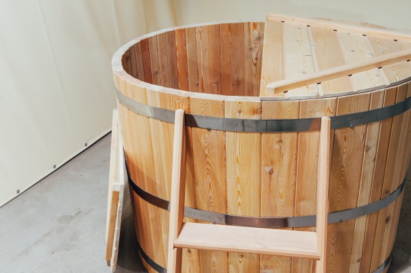 wooden tub wooden tub