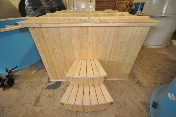 square shape plastic hot tub with spruce trim square shape plastic hot tub with spruce trim