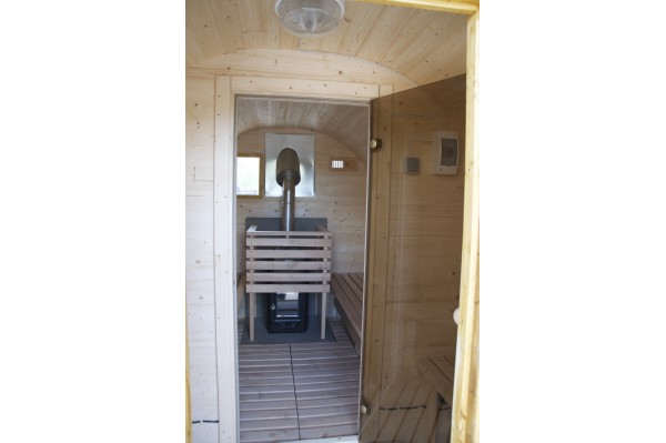 sauna (inclined roof) sauna (inclined roof)