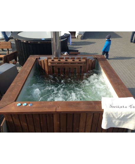 Air bubbles massage in hot tub Air bubbles massage in hot tub