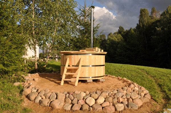 larch wood hot tub larch wood hot tub